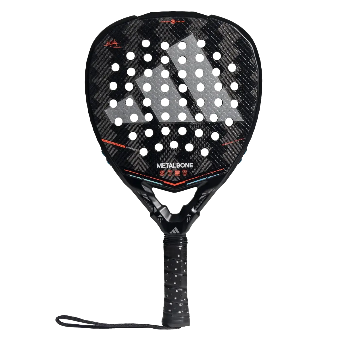 adidas Metalbone 3.4, vista frontal de la cara con el gráfico gris de tres barras